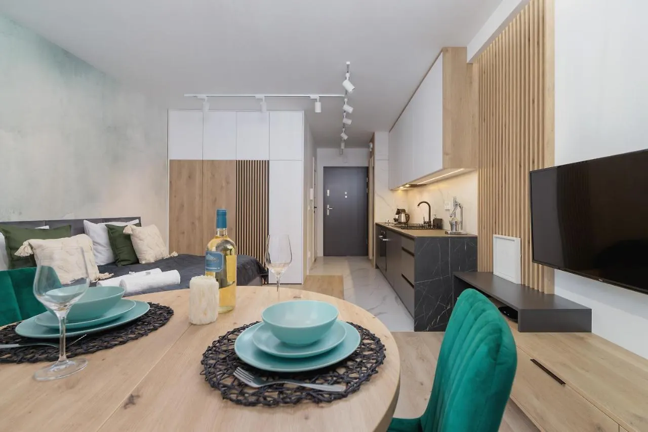Apartment Deluxe Studio Cracow Arianska By Noclegi Renters Krakow